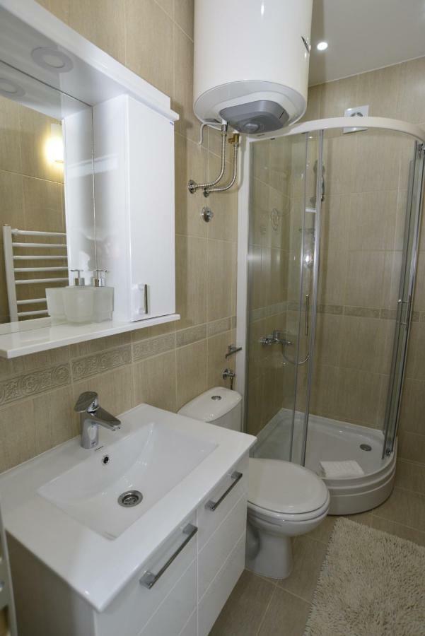 Apartmani Stefanija Tivat Exteriér fotografie