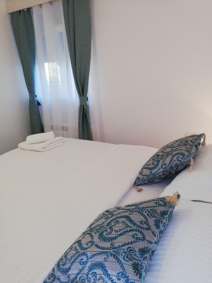 Apartmani Stefanija Tivat Exteriér fotografie