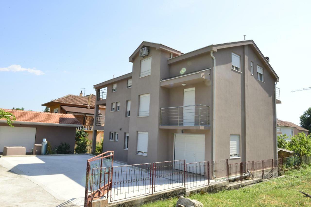 Apartmani Stefanija Tivat Exteriér fotografie