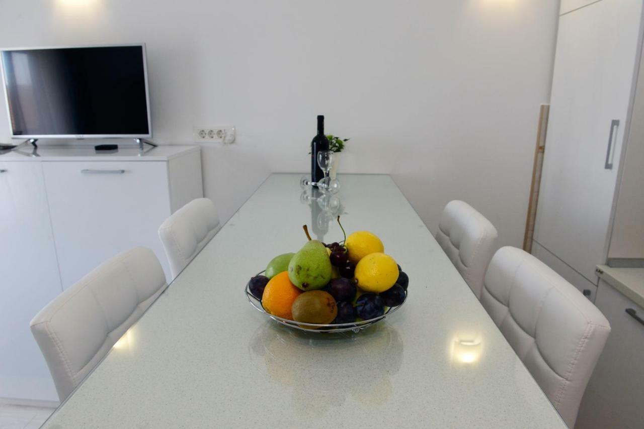 Apartmani Stefanija Tivat Exteriér fotografie