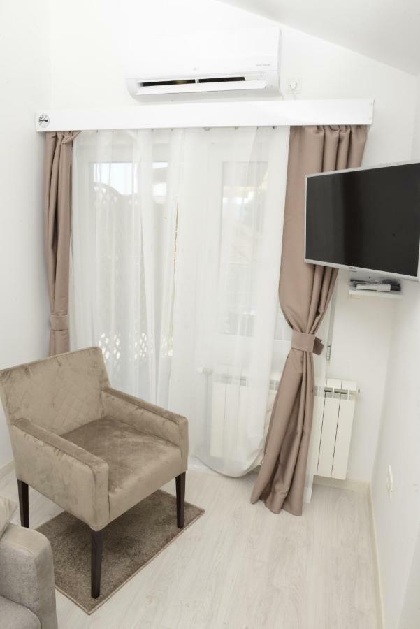 Apartmani Stefanija Tivat Exteriér fotografie