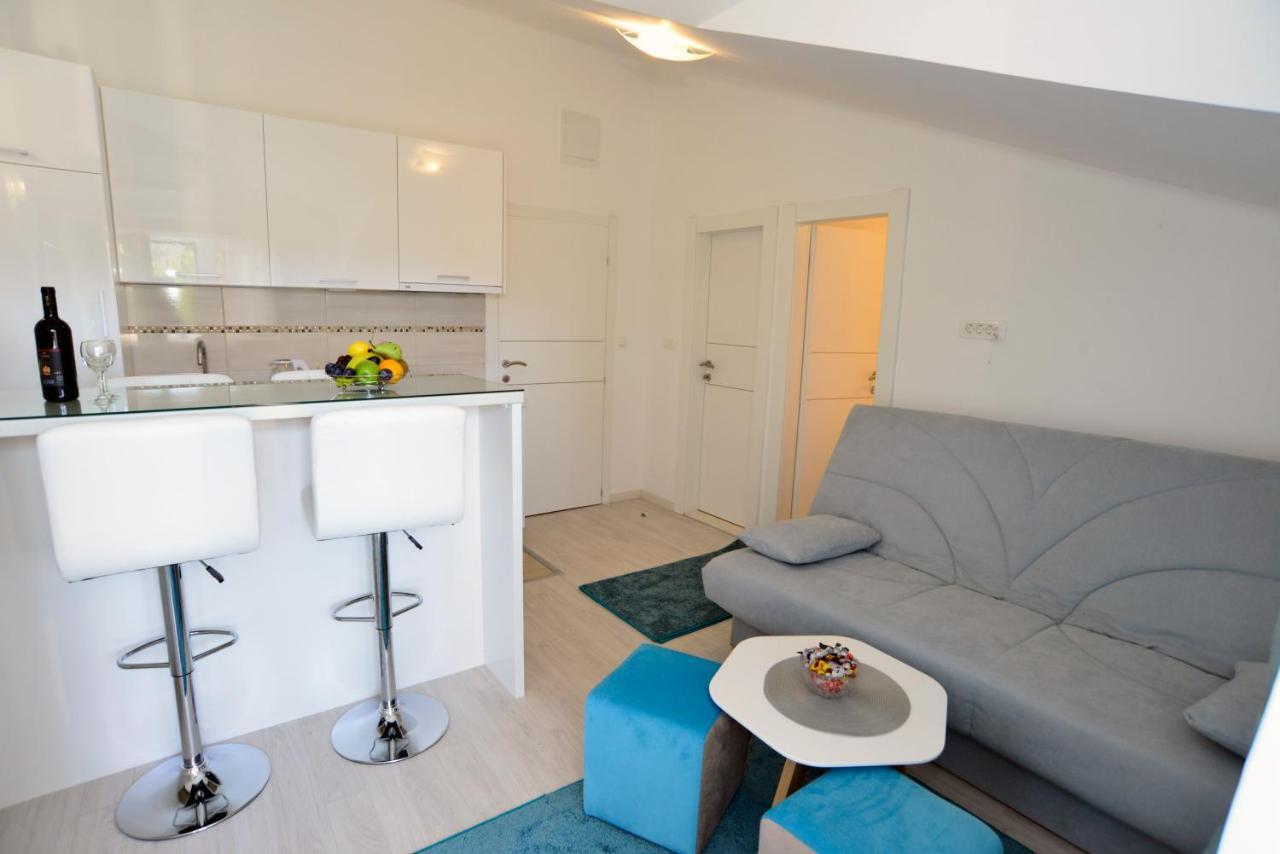 Apartmani Stefanija Tivat Exteriér fotografie
